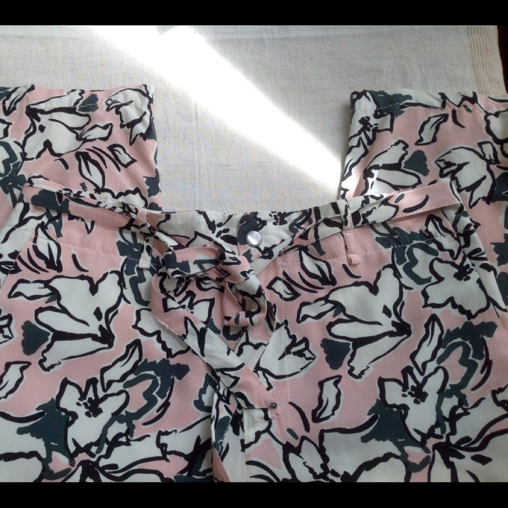 Pants - Picture 5 of 8